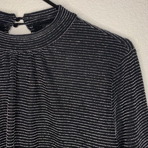 Sparkly black and silver top - Picture 2 of 3